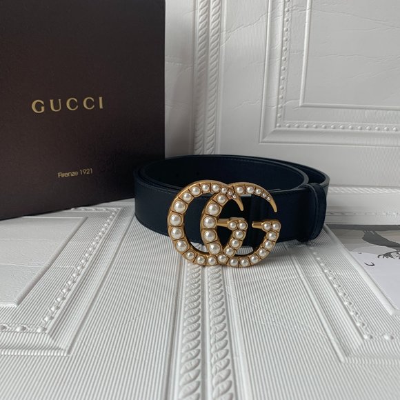 Leather belt with pearl GG buckle main image 7